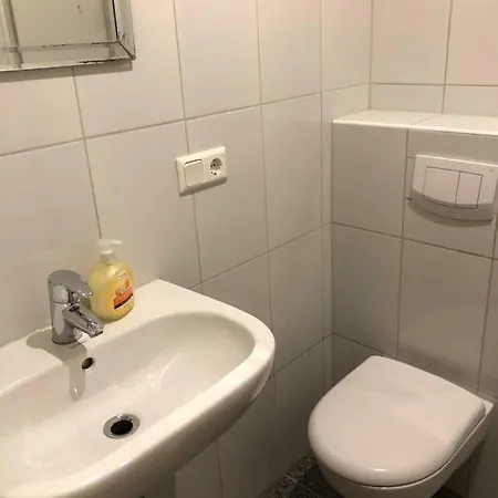 Kolner Ferienwohnung Nahe Messe * Cologne